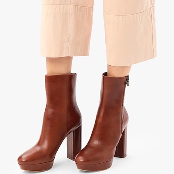 $129 MICHAEL KORS FRENCHIE PLATFORM BOOTS - Picture 6 of 6